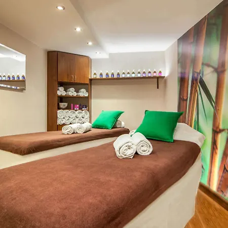 Hilton Hotel 5*