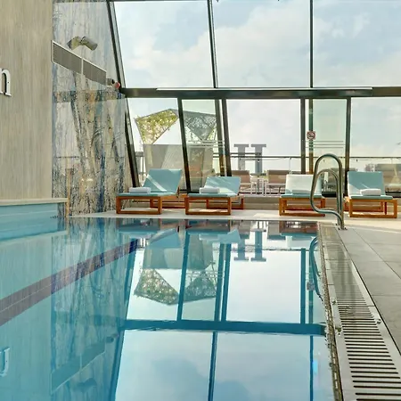 Hilton Hotel 5*